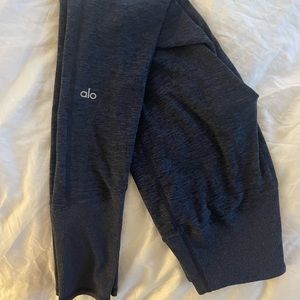 Alo leggings